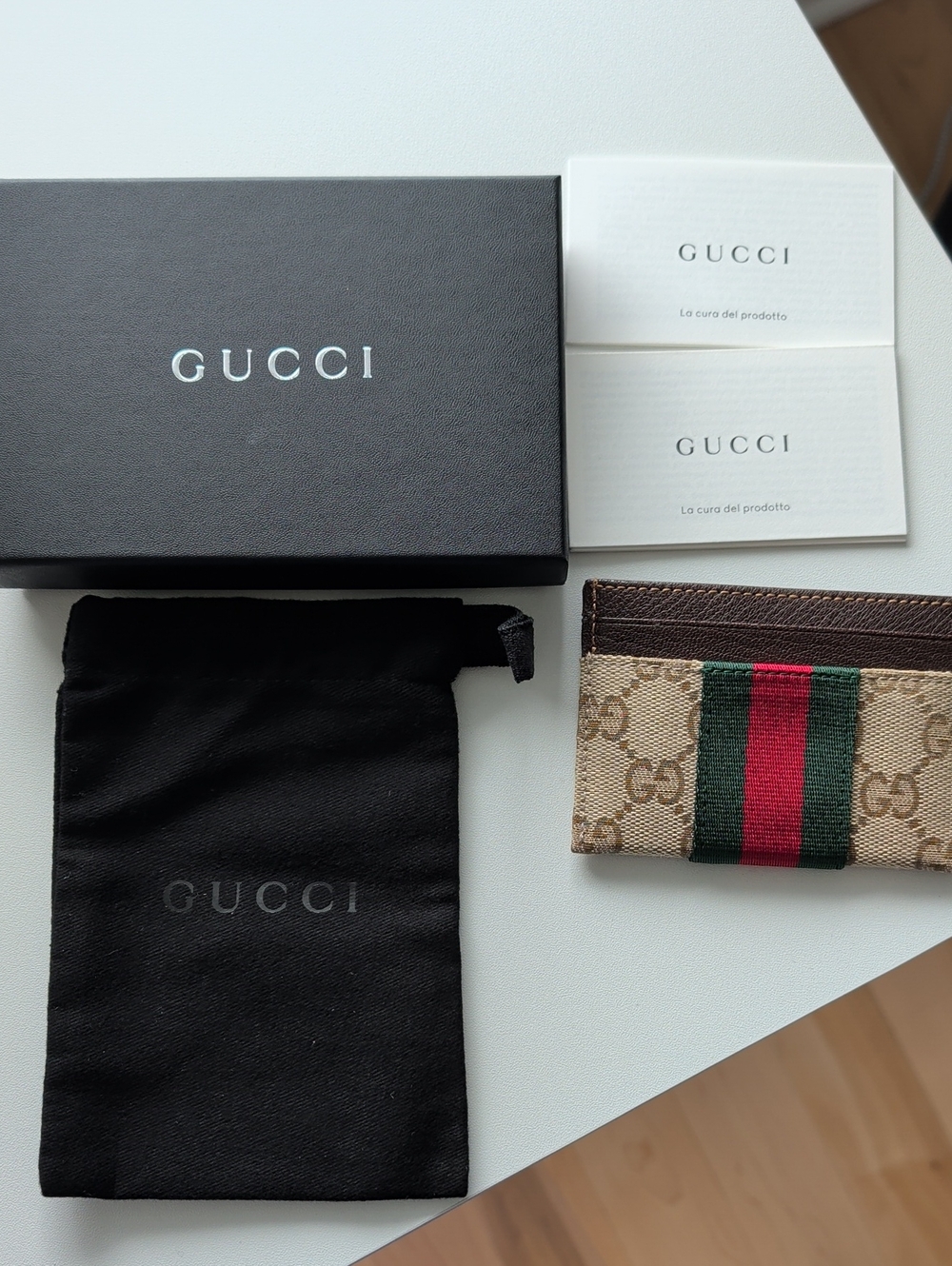 New! Never usedGucci Brown GG Canvas Card & Red and Green Web Stripe Card Holder